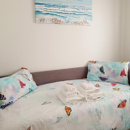 Boutique Apartment Near The Beach, 1 Gbps Wi-Fi マラガ エクステリア 写真