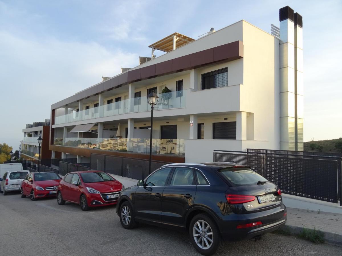 Boutique Apartment Near The Beach, 1 Gbps Wi-Fi マラガ エクステリア 写真