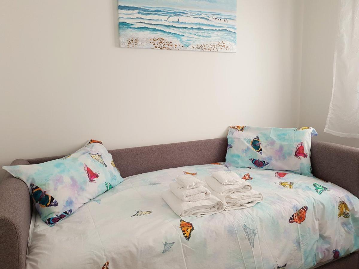 Boutique Apartment Near The Beach, 1 Gbps Wi-Fi マラガ エクステリア 写真